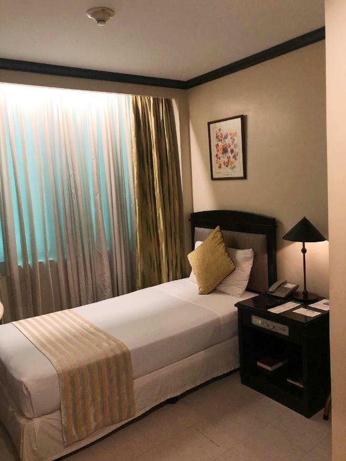 Tower Inn Makati Business Hotel 마카티 외부 사진